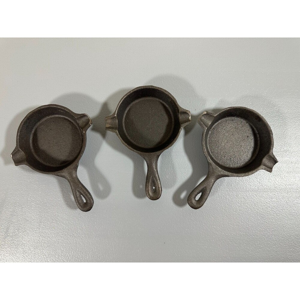Lot Of 3 VintageTexsport Cast Iron Skillets 3.5”